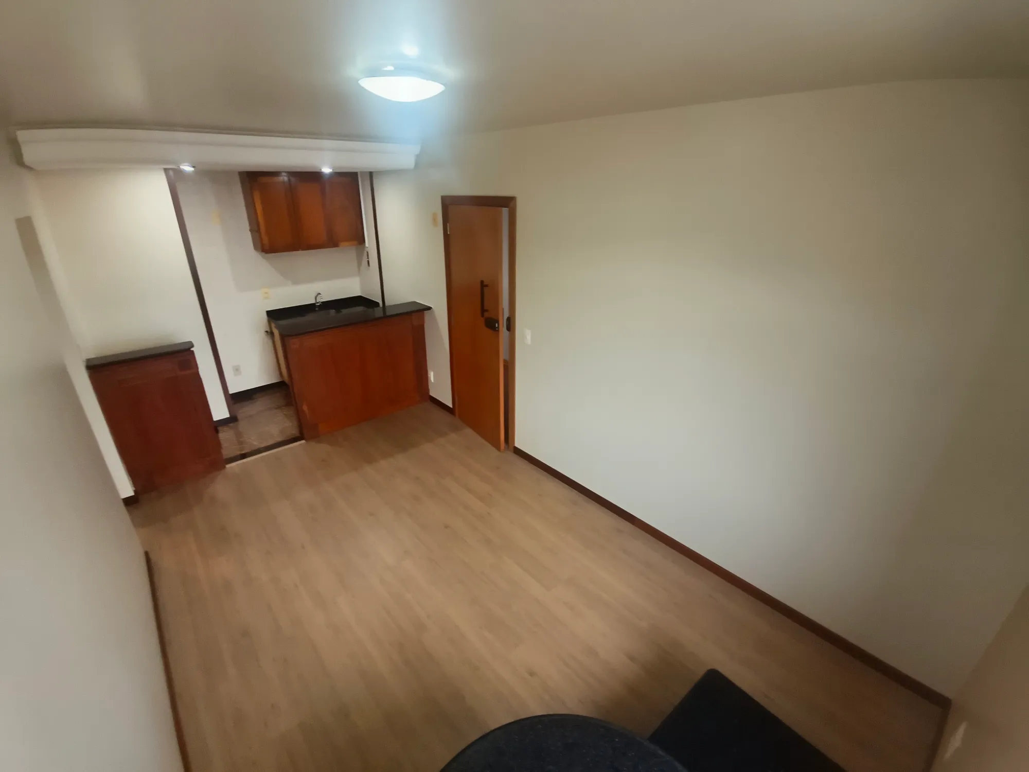 Apartamento à venda com 1 quarto, 37m² na região do bairro Centro, próximo à Rua Floriano Peixoto, Blumenau