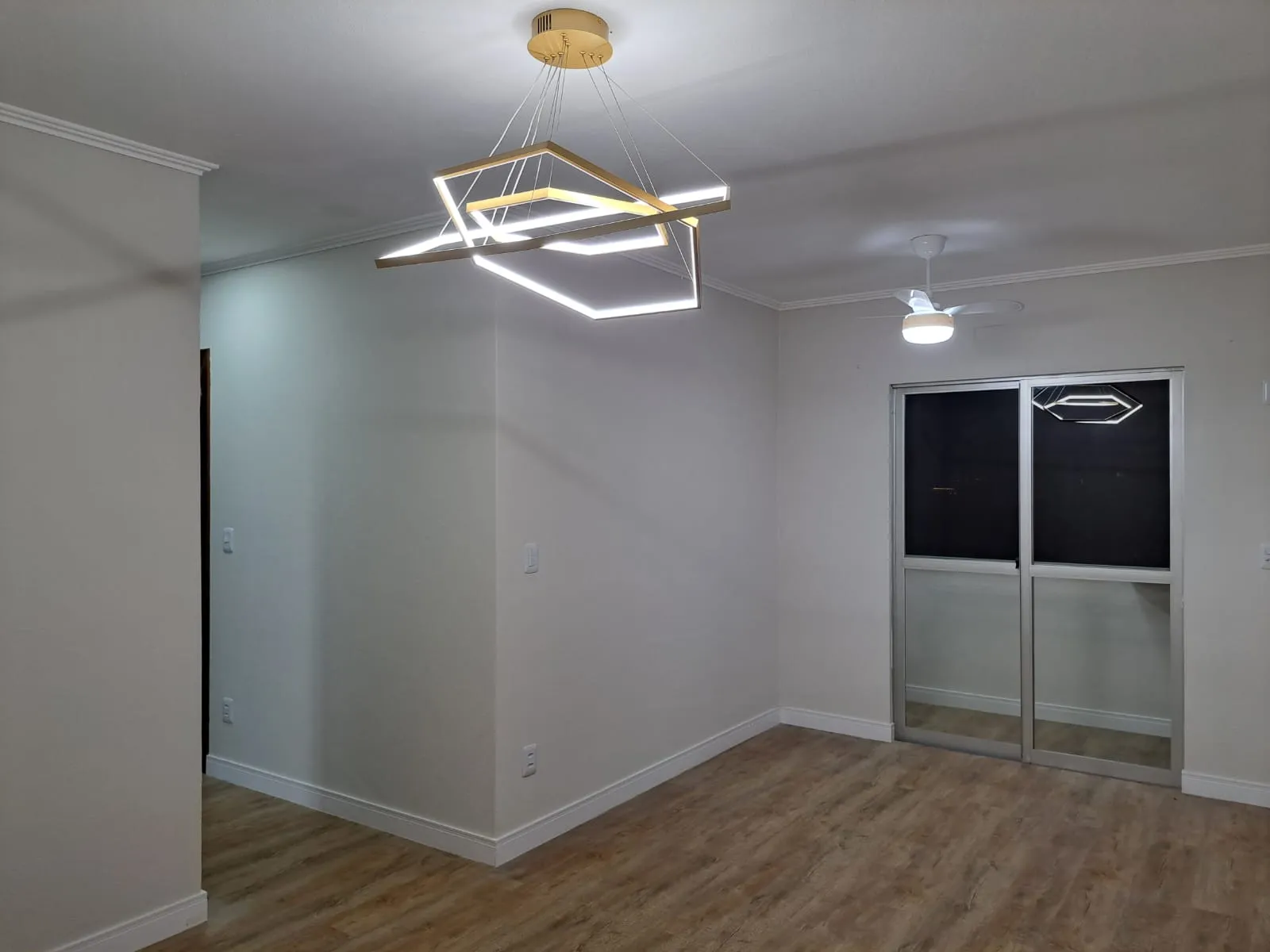 Apartamento à venda com 3 quartos, 1 vaga, 82m² na região do bairro Itoupava Norte, próximo à Rua São Lourenço, Blumenau