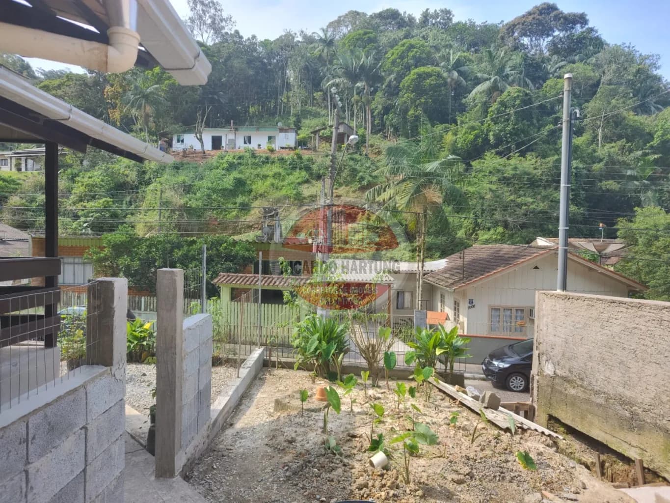 Casa à venda com 3 quartos, 2 vagas, 103m² no Valparaiso, Blumenau