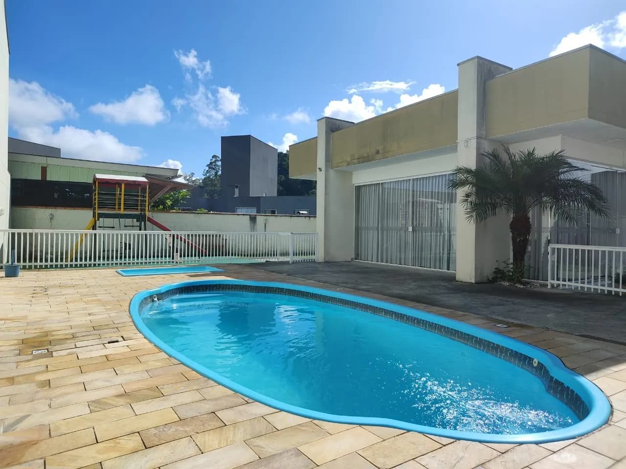 Casa à venda com 3 quartos, sendo 1 suíte, 1 vaga, 111m² no Itoupavazinha, Blumenau