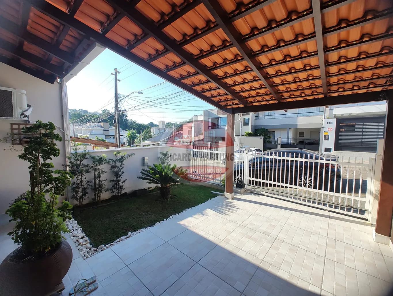 Casa à venda com 2 quartos, 2 vagas, 57m² no Velha Central, Blumenau