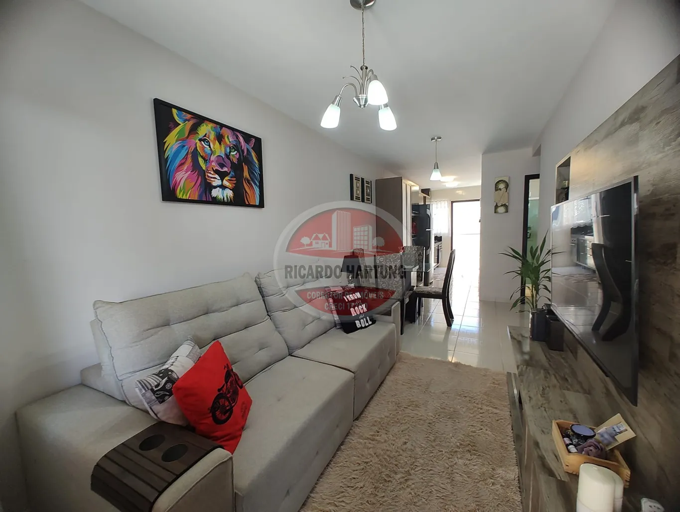 Casa à venda com 2 quartos, 2 vagas, 57m² no Velha Central, Blumenau