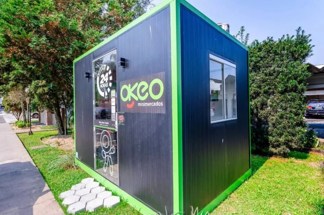 Apartamento à venda com 4 quartos, sendo 3 suítes, 2 vagas, 210m² no Garcia, Blumenau
