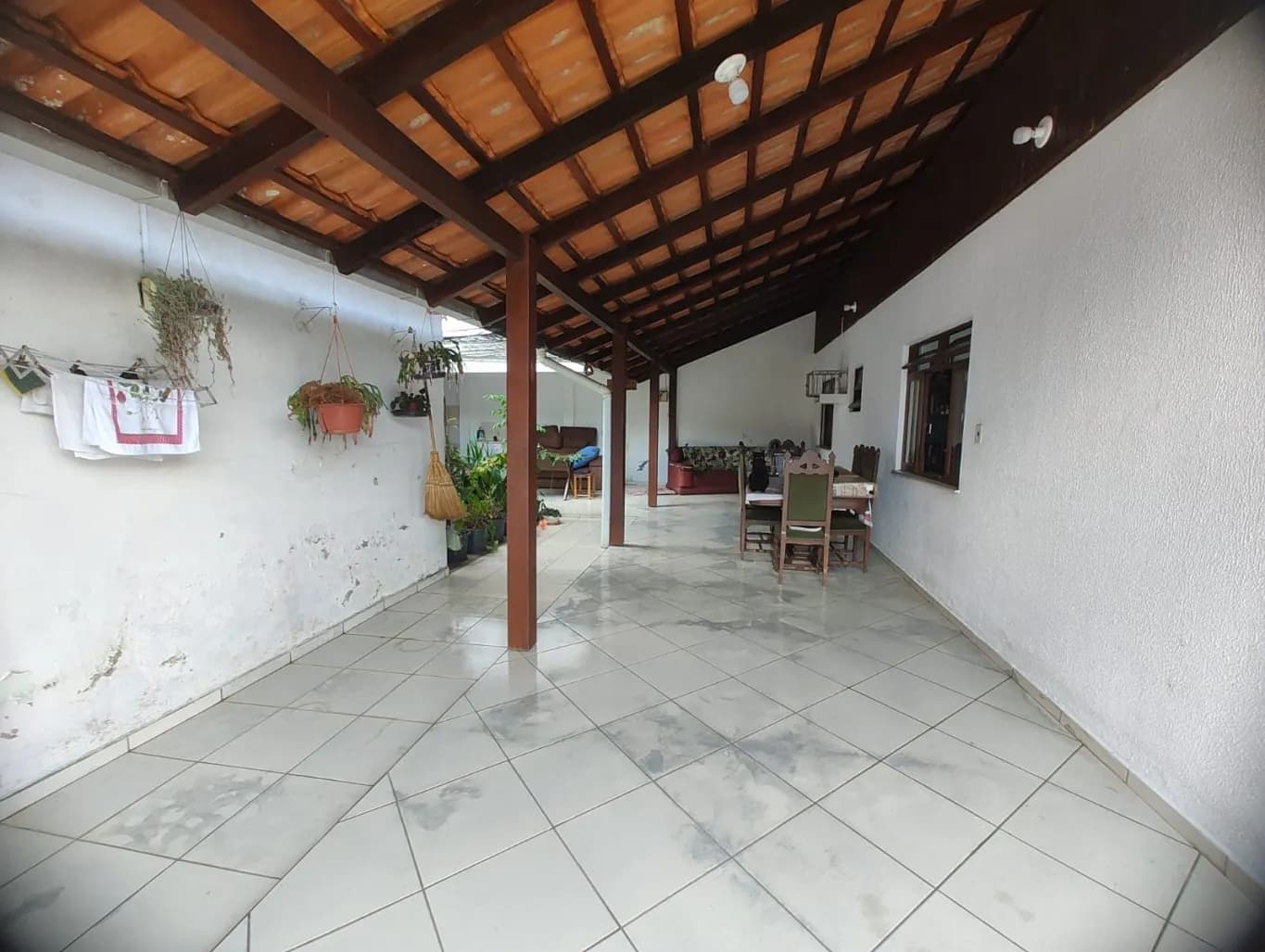 Casa à venda com 4 quartos, 3 vagas, 160m² no Progresso, Blumenau