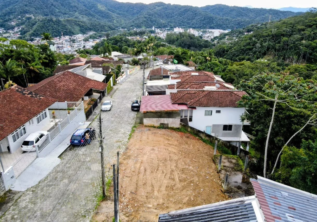 Terreno à venda, 663m² no Garcia, Blumenau