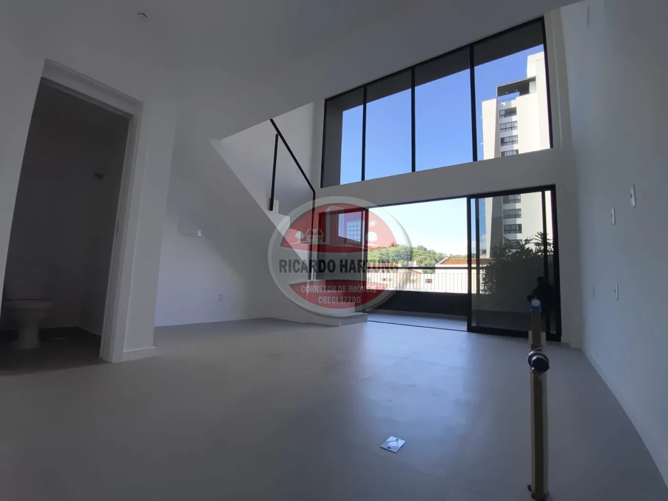 Apartamento à venda com 1 quarto, sendo 1 suíte, 1 vaga, 57m² no Vila Nova, Blumenau