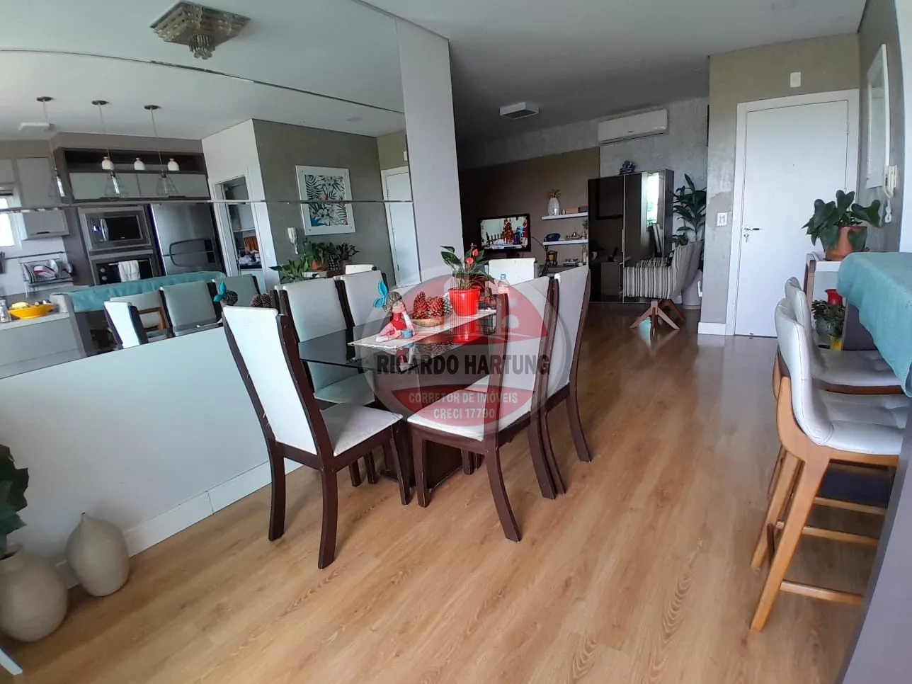 Apartamento à venda com 3 quartos, sendo 1 suíte, 2 vagas, 111m² no Itoupava Norte, Blumenau