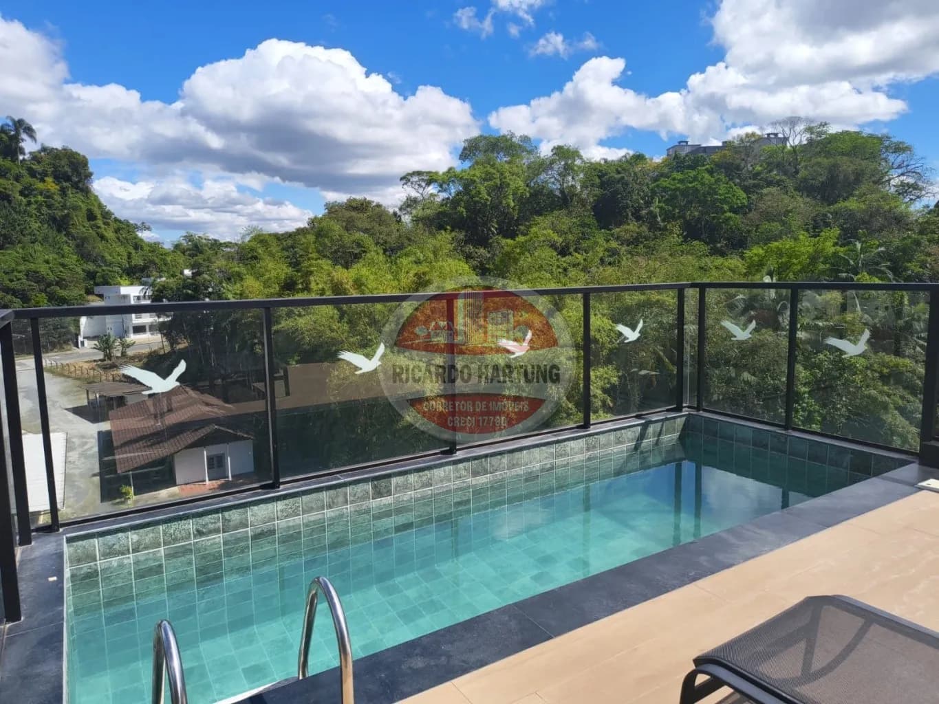 Foto de Apartamento à venda com 1 quarto, sendo 1 suíte, 1 vaga, 32m² no Boa Vista, Blumenau