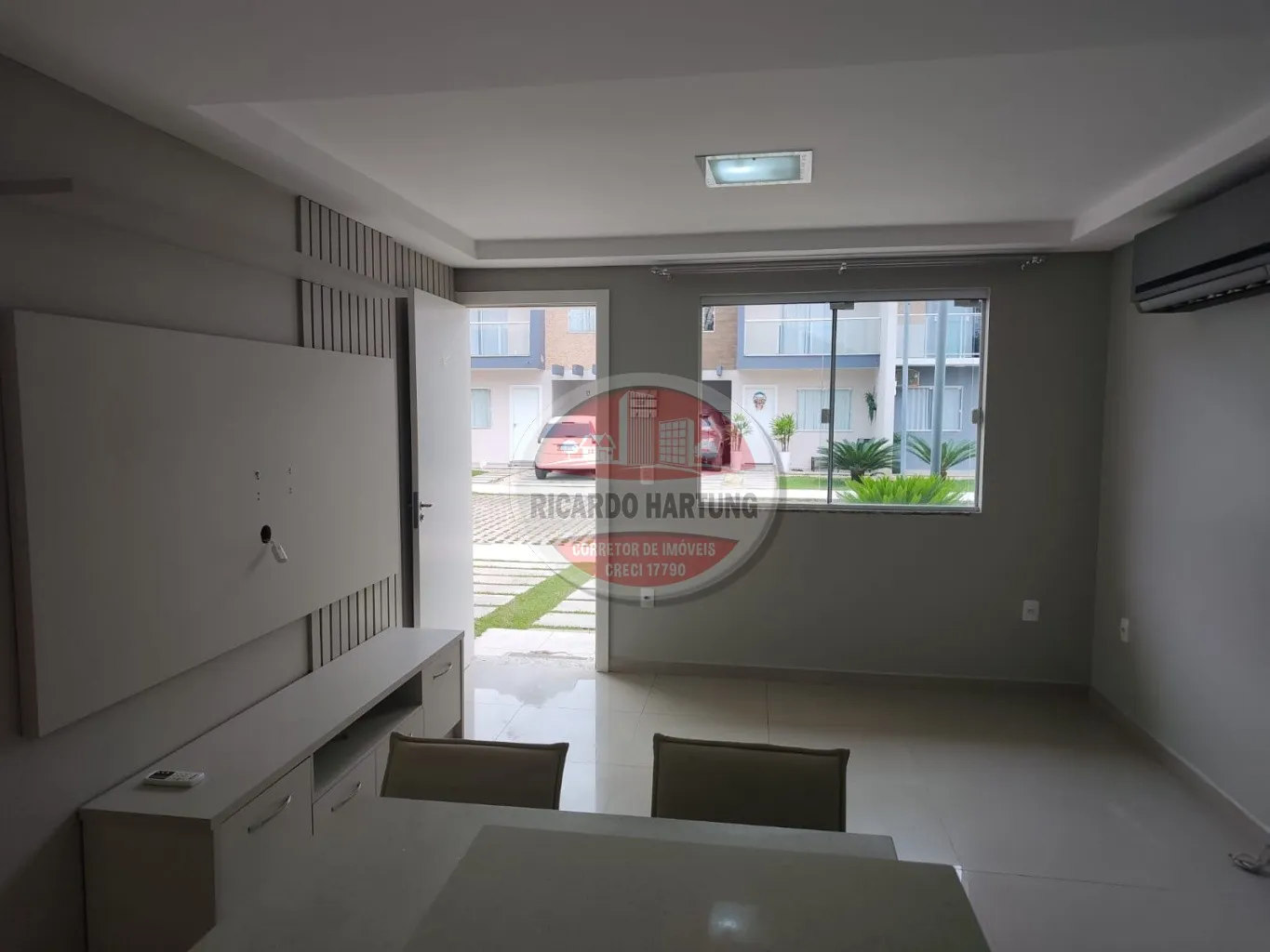 Casa à venda com 2 quartos, sendo 1 suíte, 1 vaga, 85m² no Garcia, Blumenau