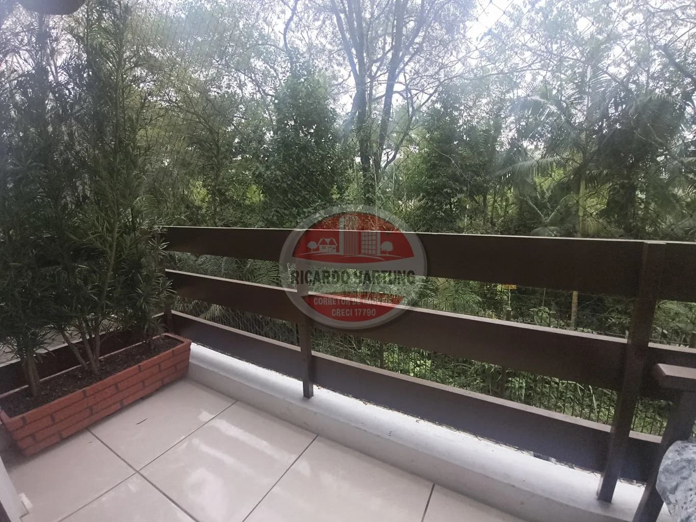 Apartamento à venda com 3 quartos, sendo 1 suíte, 2 vagas, 88m² no Garcia, Blumenau