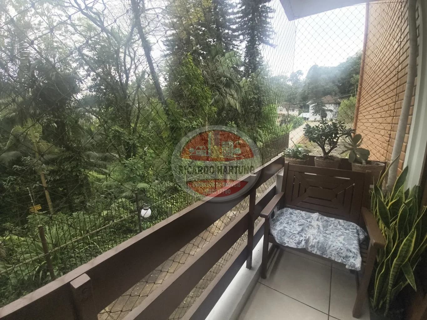 Apartamento à venda com 3 quartos, sendo 1 suíte, 2 vagas, 88m² no Garcia, Blumenau