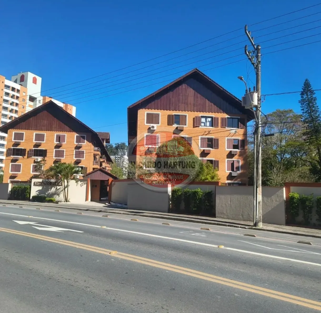 Foto de Apartamento à venda com 3 quartos, sendo 1 suíte, 2 vagas, 88m² no Garcia, Blumenau