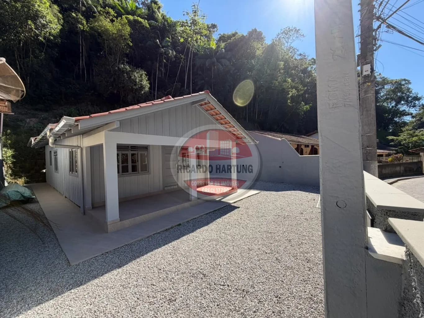 Casa à venda com 3 quartos, 2 vagas, 130m² no Glória, Blumenau