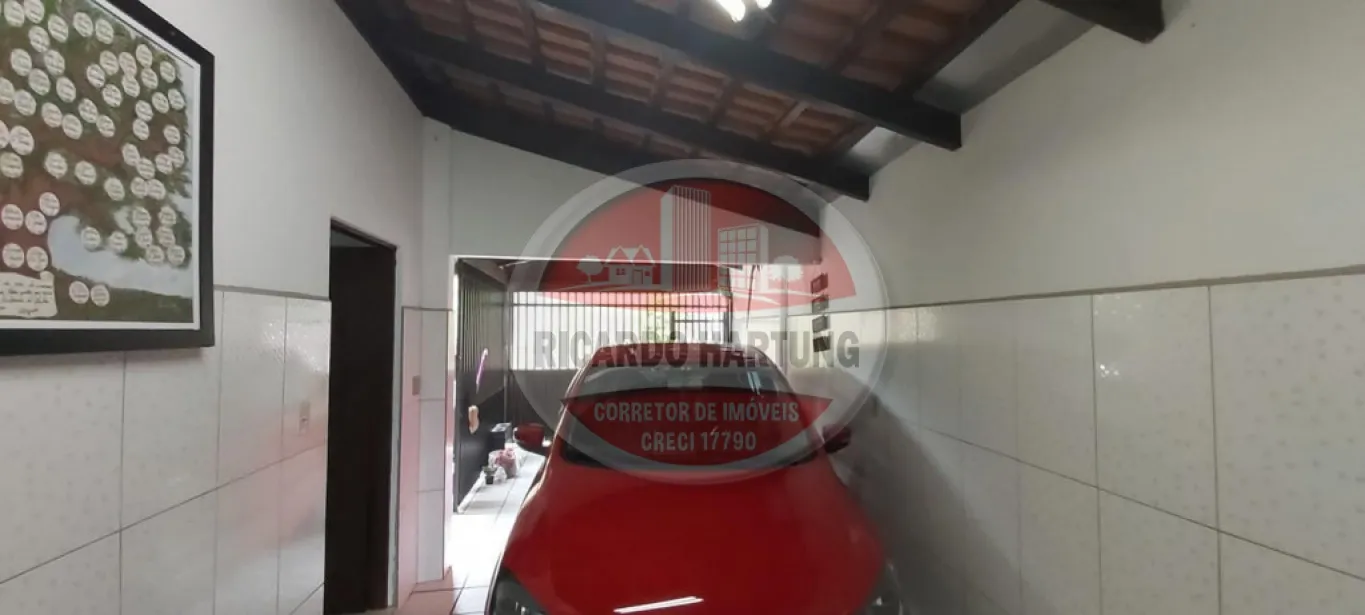 Casa à venda com 3 quartos, 2 vagas, 100m² no Glória, Blumenau
