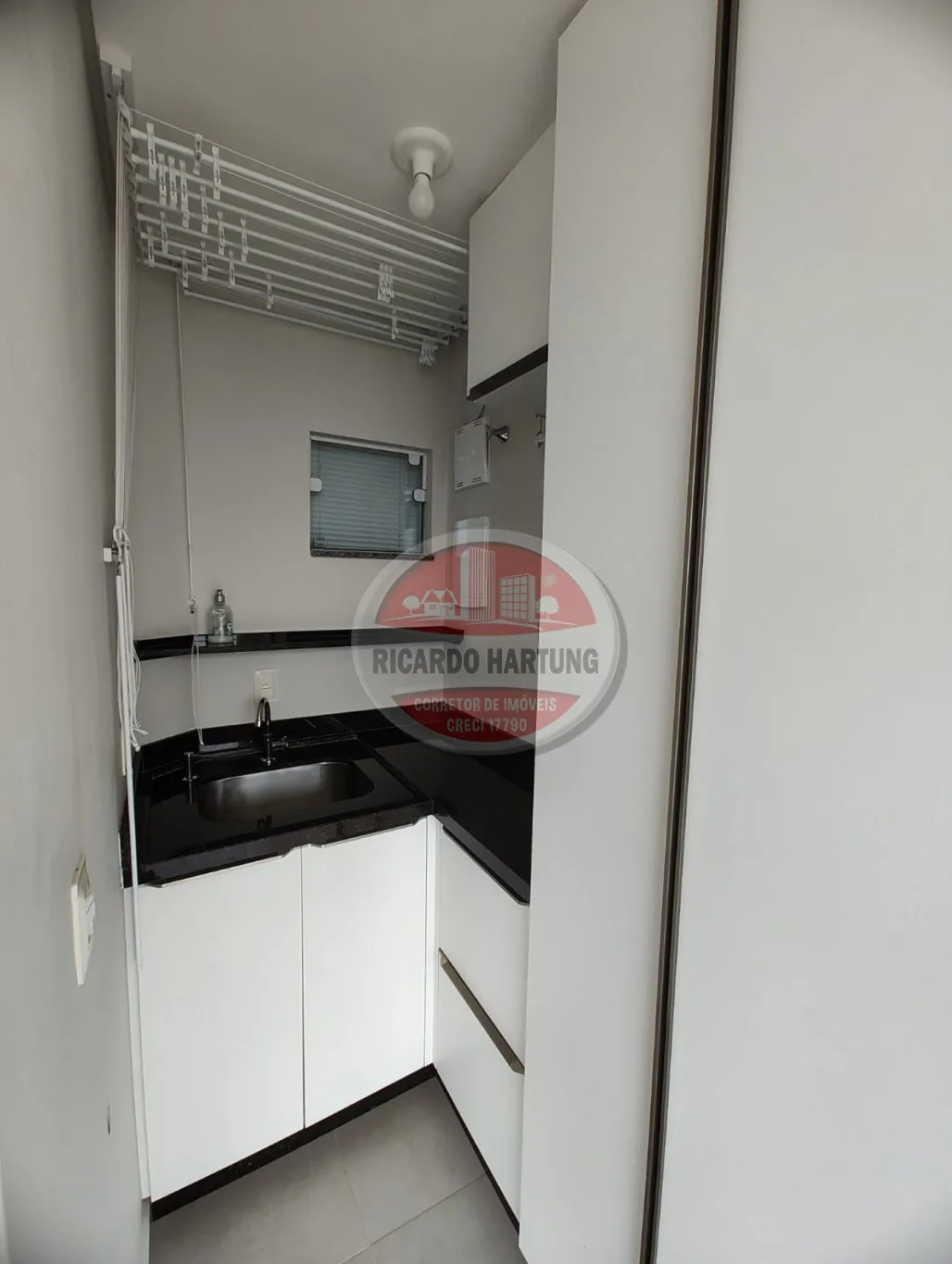 Casa à venda com 3 quartos, sendo 1 suíte, 2 vagas, 116m² no Garcia, Blumenau