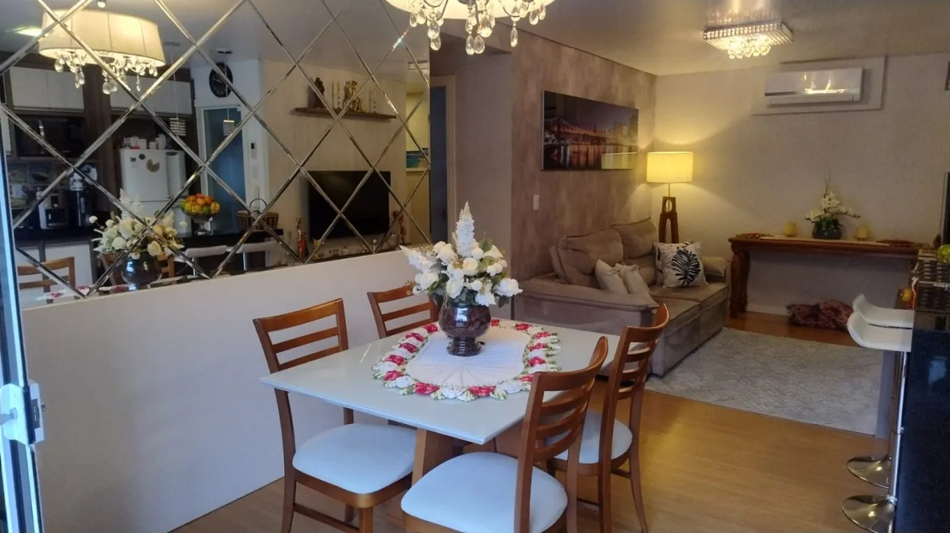 Foto de Apartamento à venda com 2 quartos, sendo 1 suíte, 2 vagas, 75m² no Garcia, Blumenau