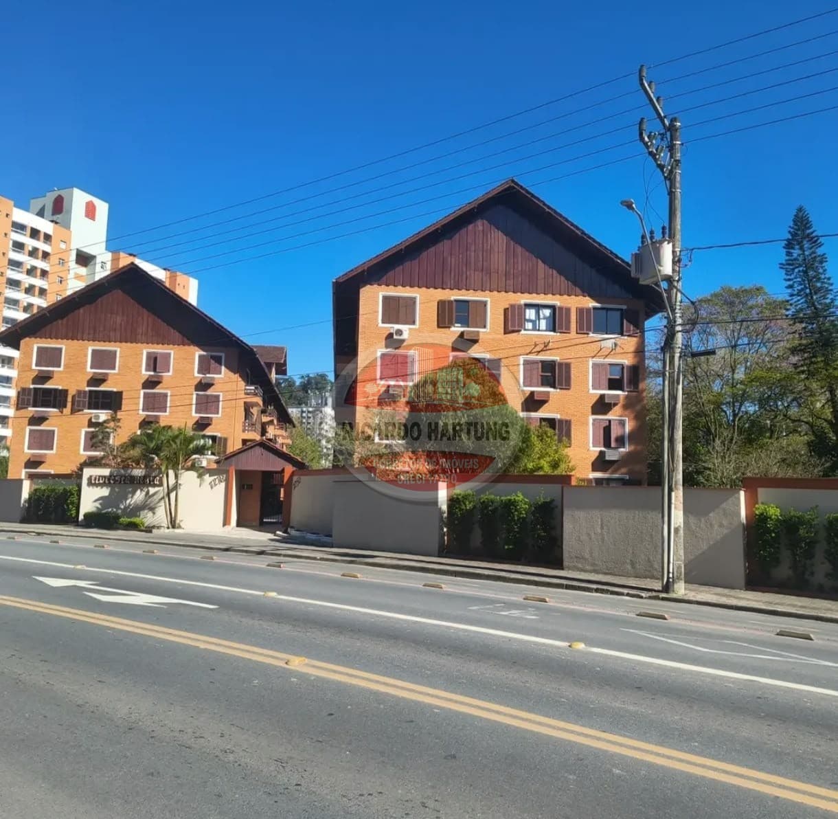 Foto de Apartamento à venda com 3 quartos, sendo 1 suíte, 2 vagas, 88m² no Garcia, Blumenau